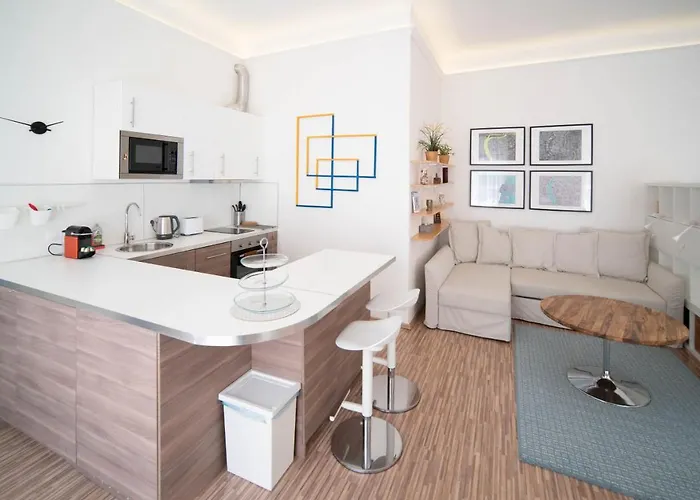 Brigi For 6 Ppl, Ac, Fast Wifi *