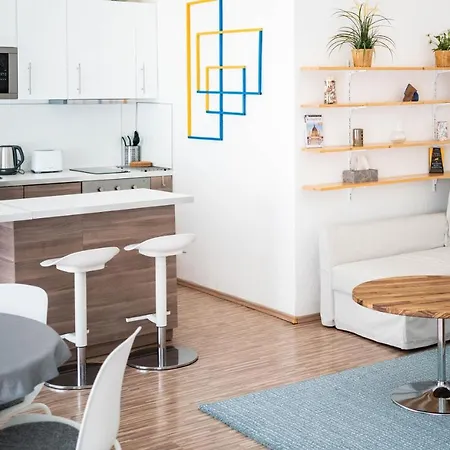 Апартаменты Brigi For 6 Ppl, Ac, Fast Wifi *